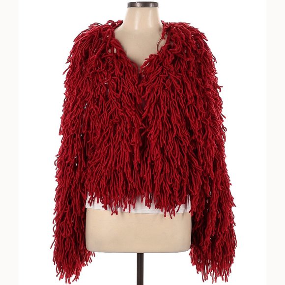 💥STUNNING💥 Bad Romance Shaggy Cardigan in Red - Picture 14 of 16